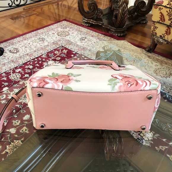 2pcs NWT Coach floral handbag&wallet - Picture 8 of 8